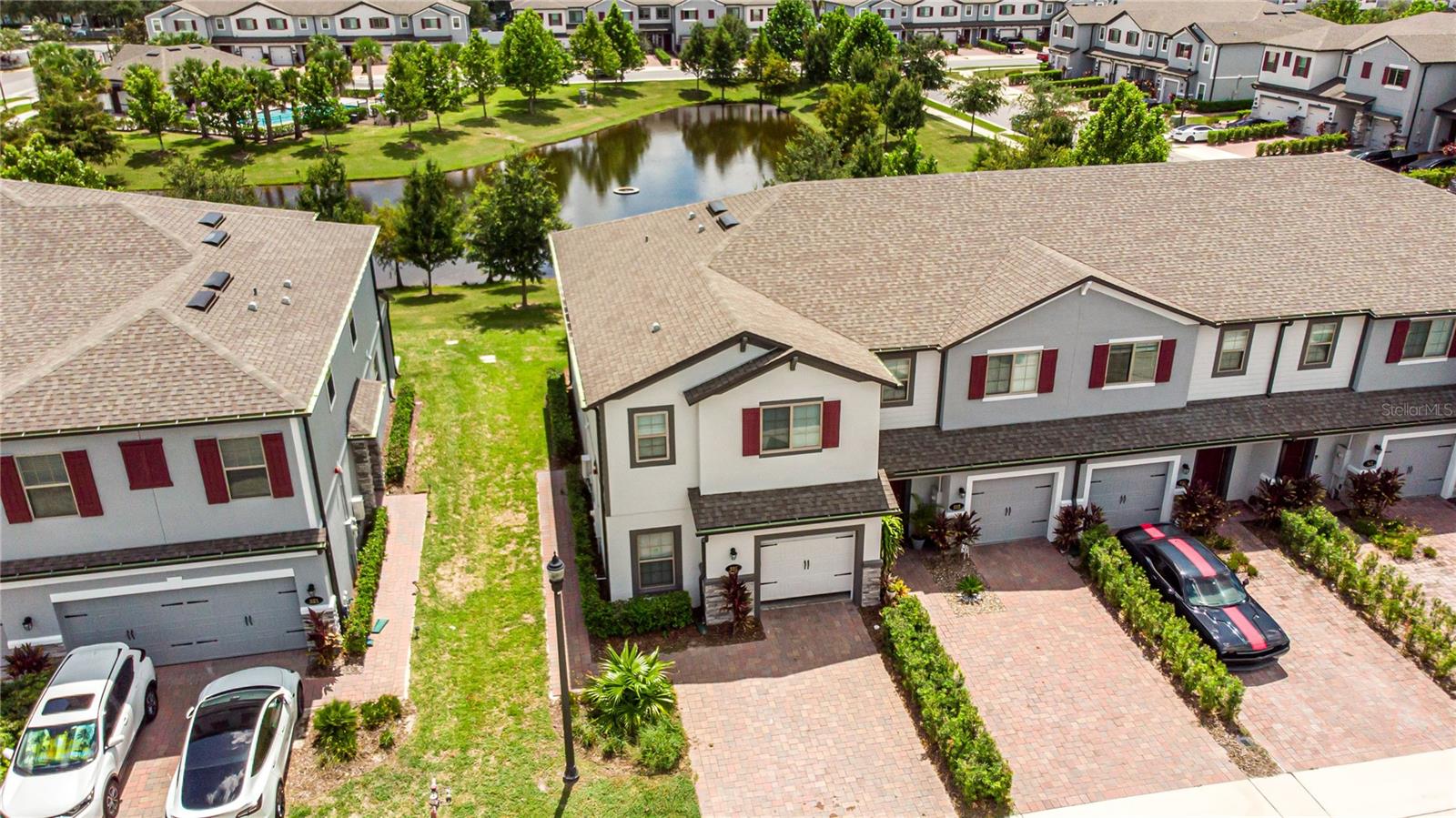 Photo 4 of 25 of 331 EVERTREE LOOP townhome