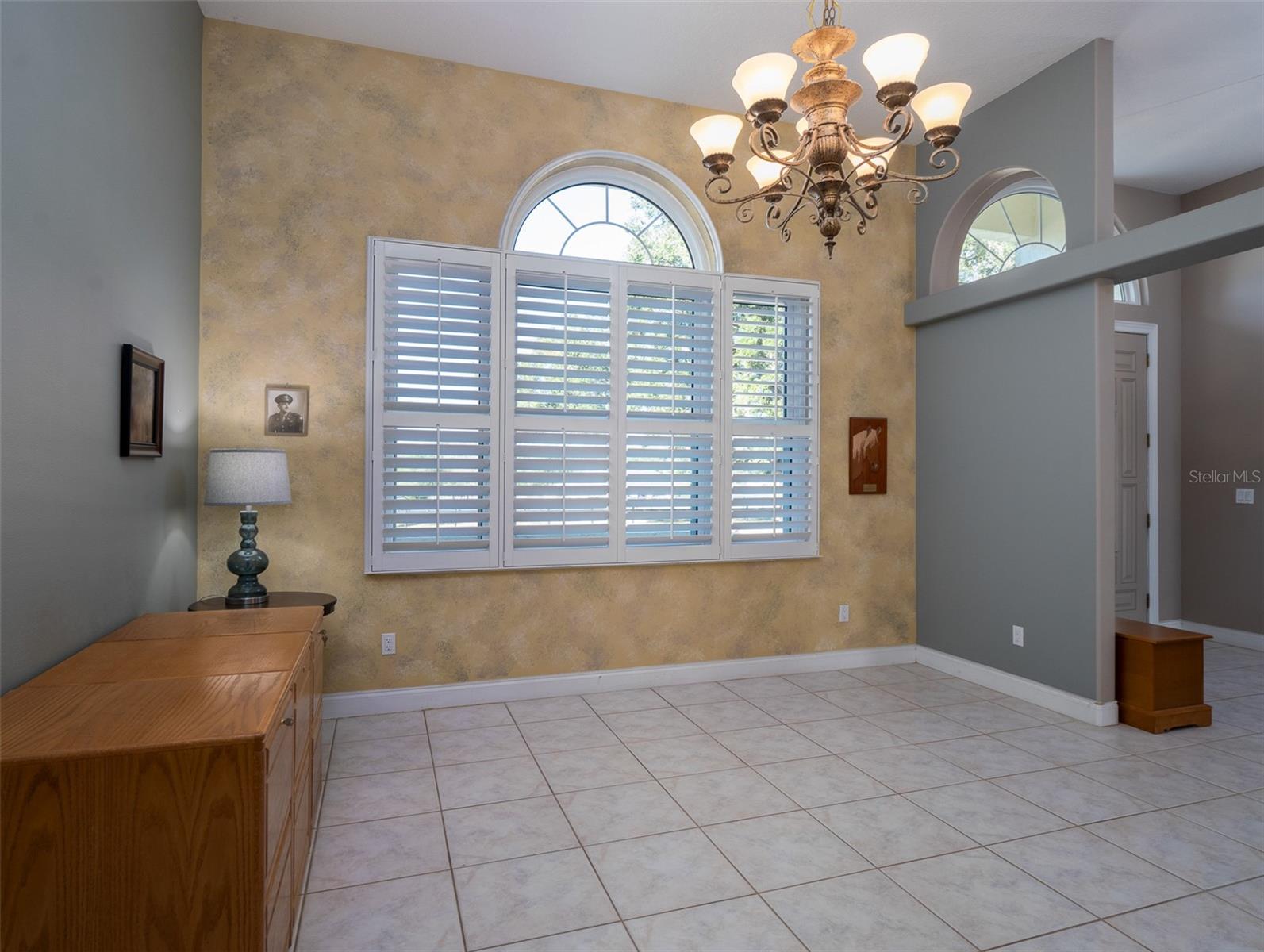 OCALA DOWNS - Residential