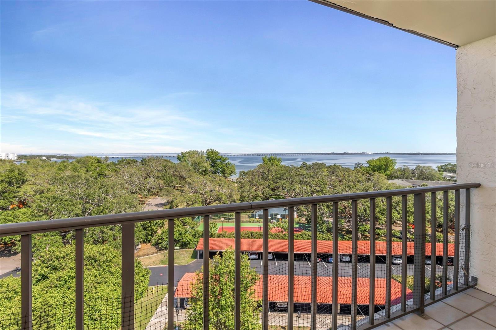 2699 SEVILLE BOULEVARD 805