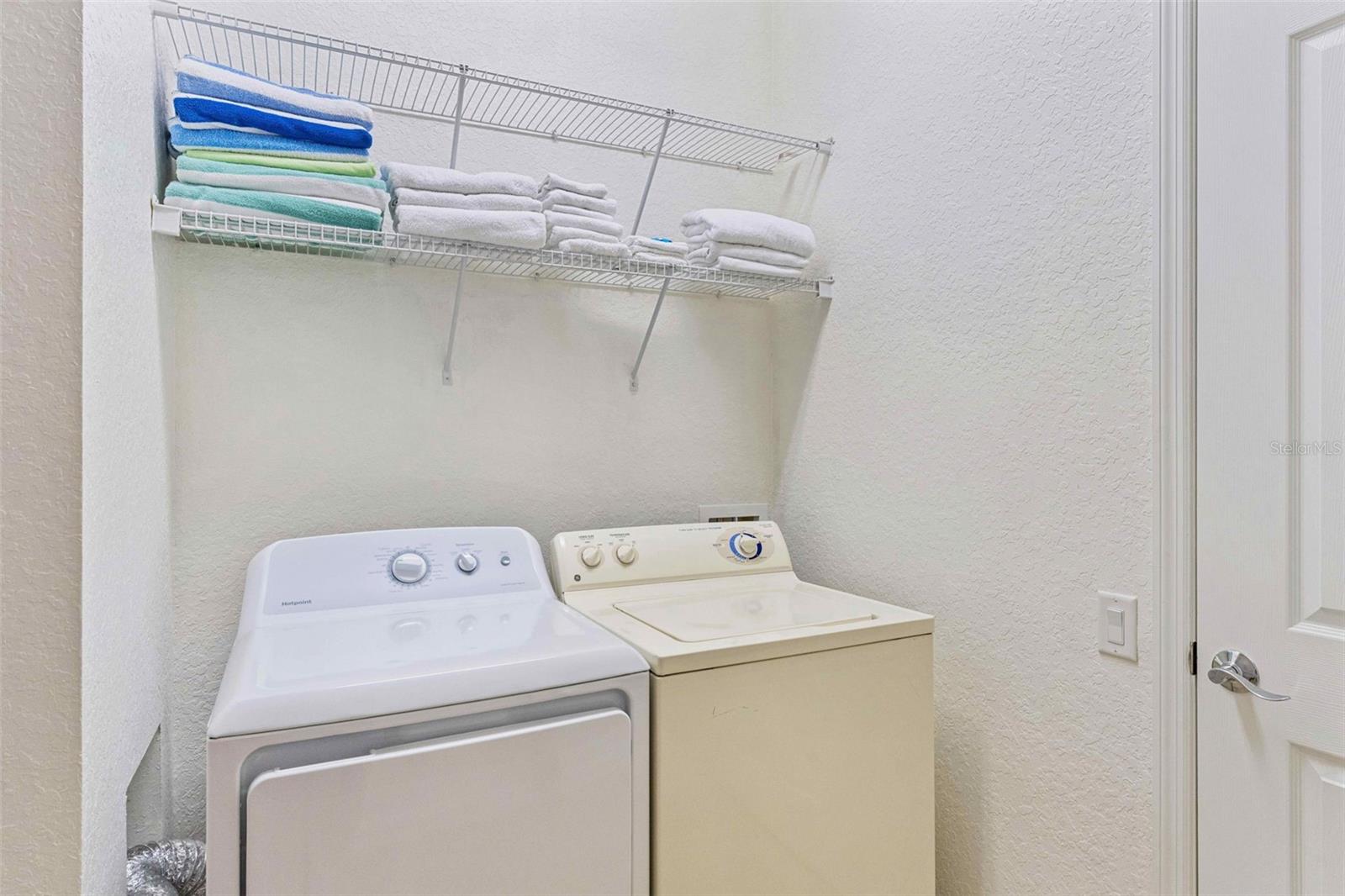 VISTA CAY/HARBOR SQUARE PH 08 - Residential