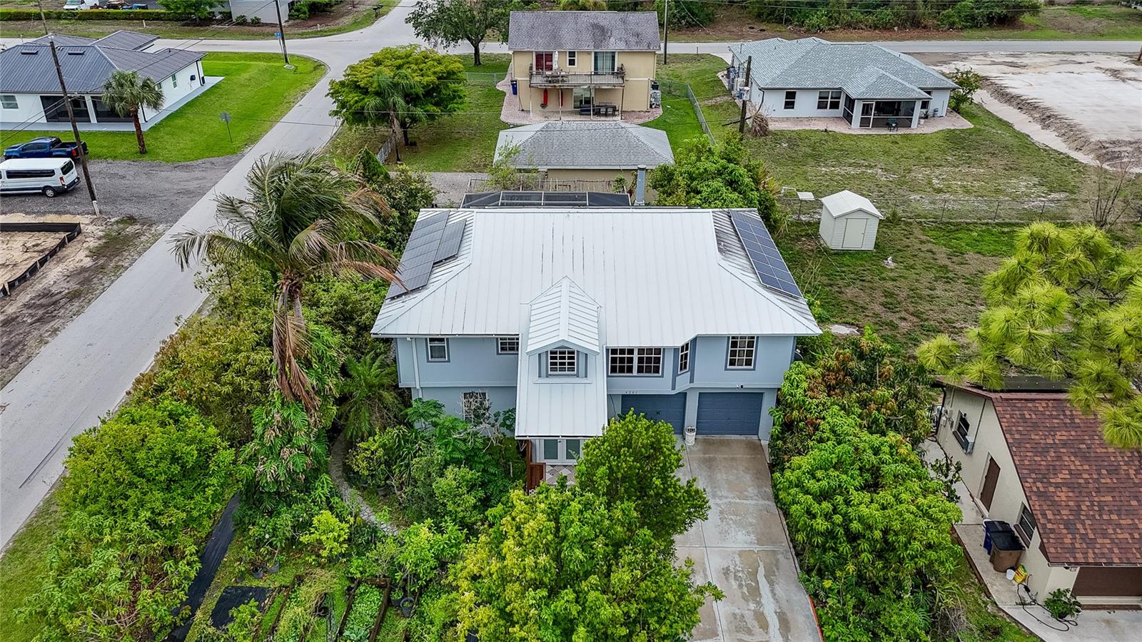 LEHIGH ACRES - Residential