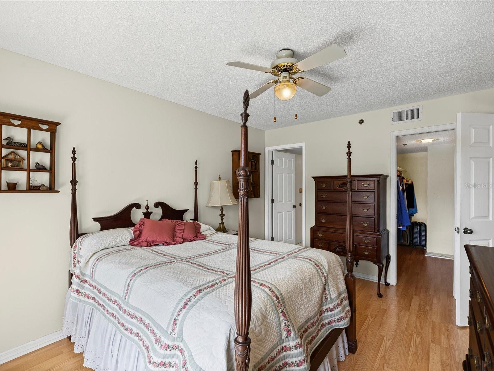 HARBOR GREENS AT YACHT CLUB ESTATES - Residential