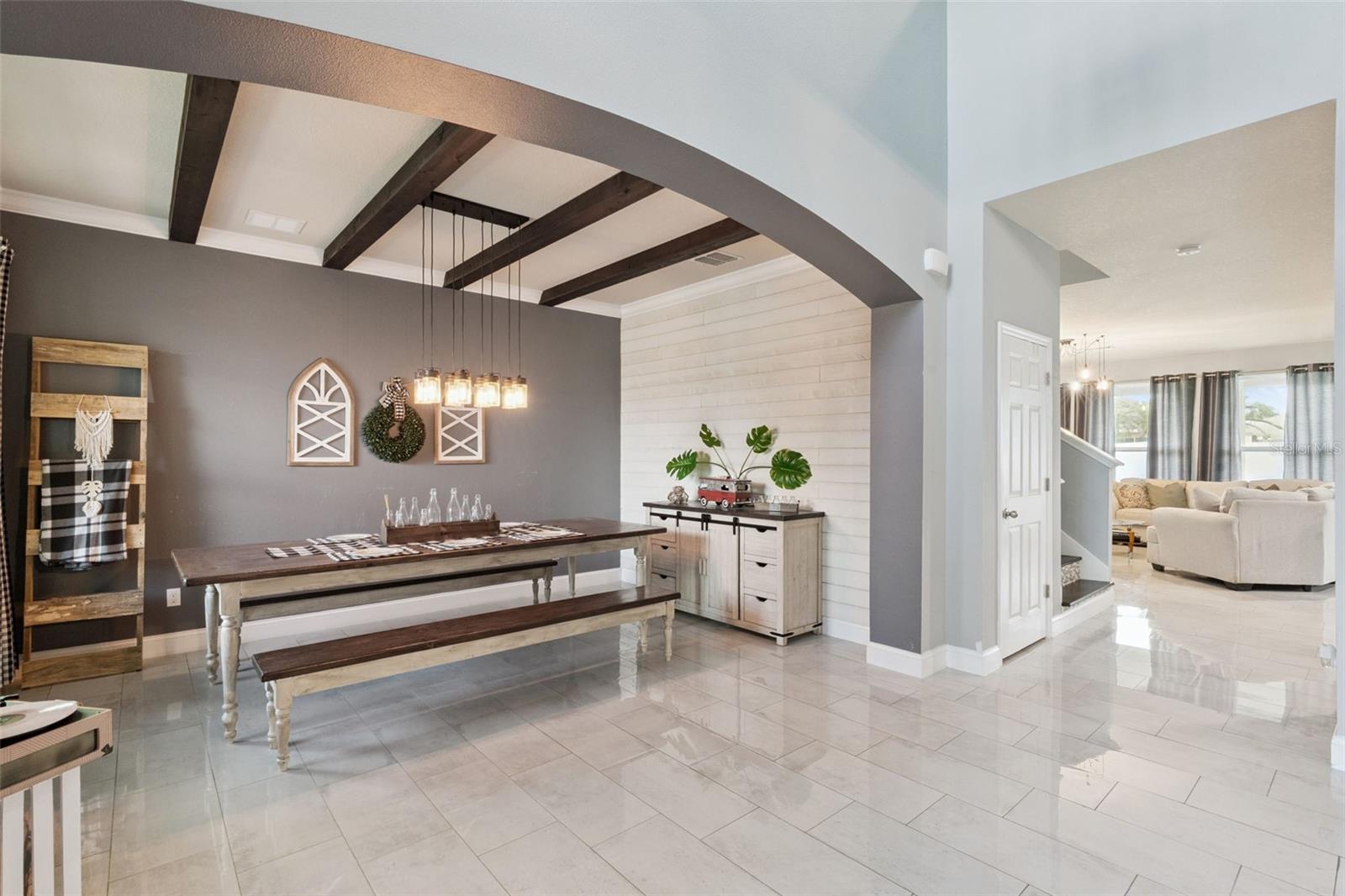 4750 CYPRESS FOREST LANE