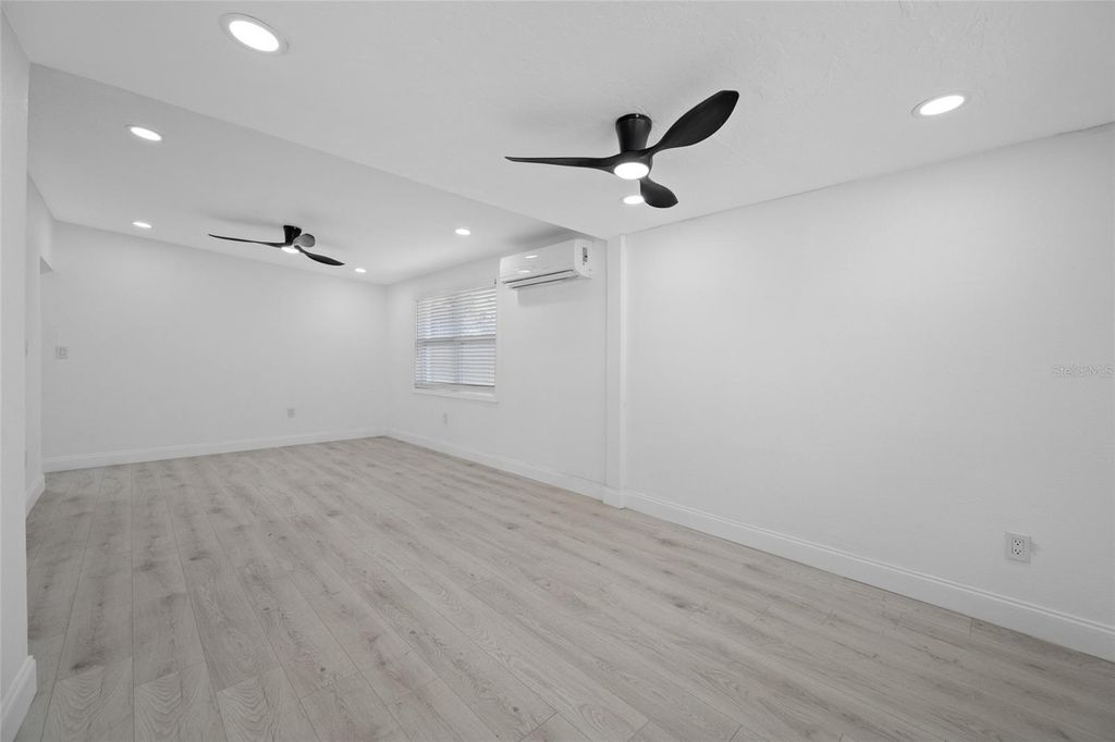 Photo of 6908 11th Avenue E, Palmetto, FL 34221 (MLS # TB8493893)