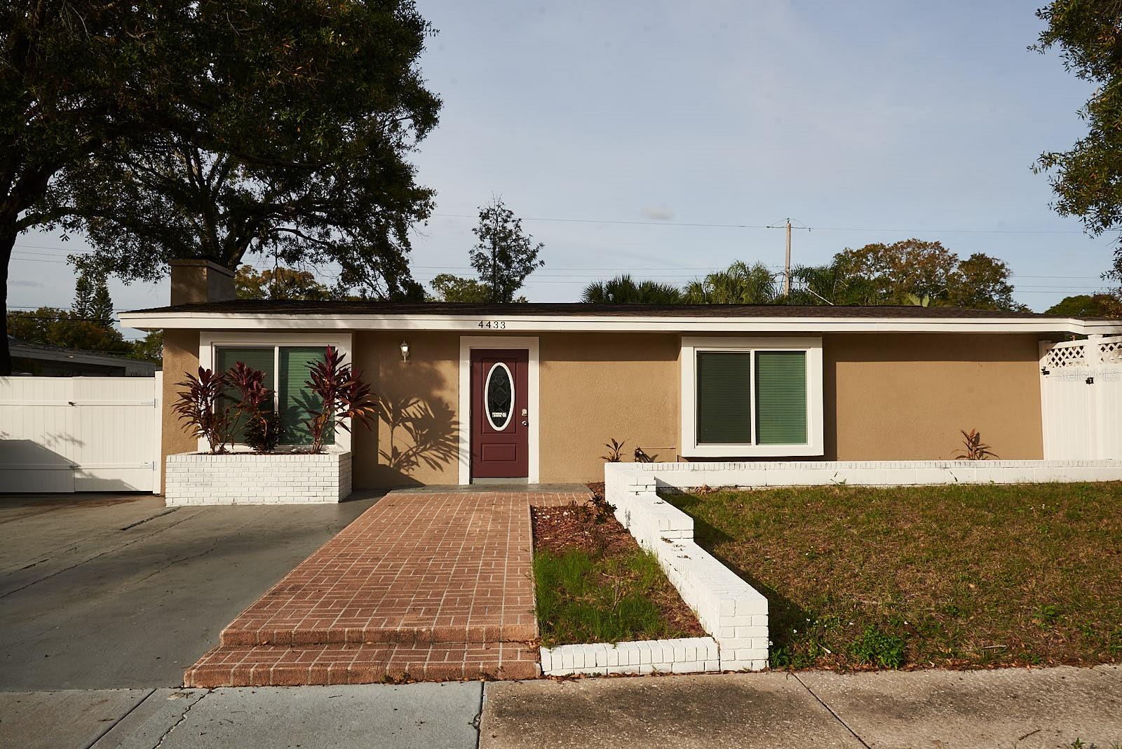 4433 W OKLAHOMA AVENUE