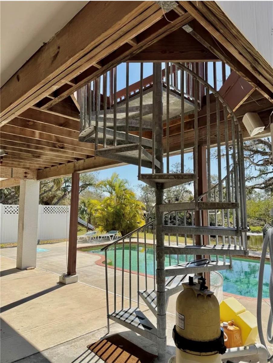 NOT IN A SUBDIVISION - Residential