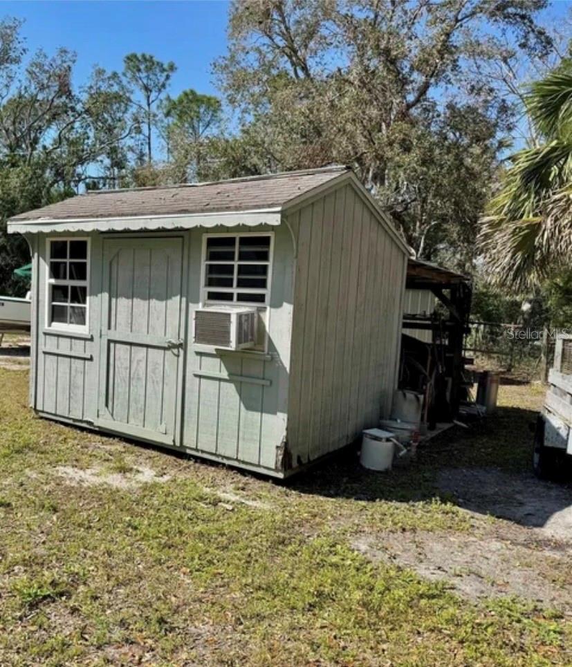 NOT IN A SUBDIVISION - Residential