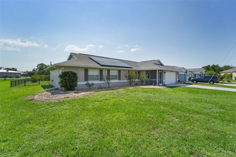 A home in PUNTA GORDA