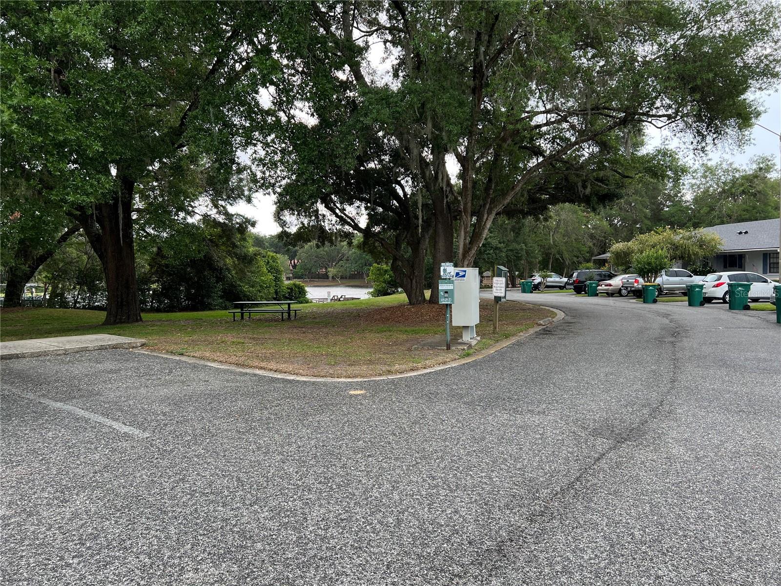 EUSTIS BAY STATE SOUTH PH 01 - Residential Lease