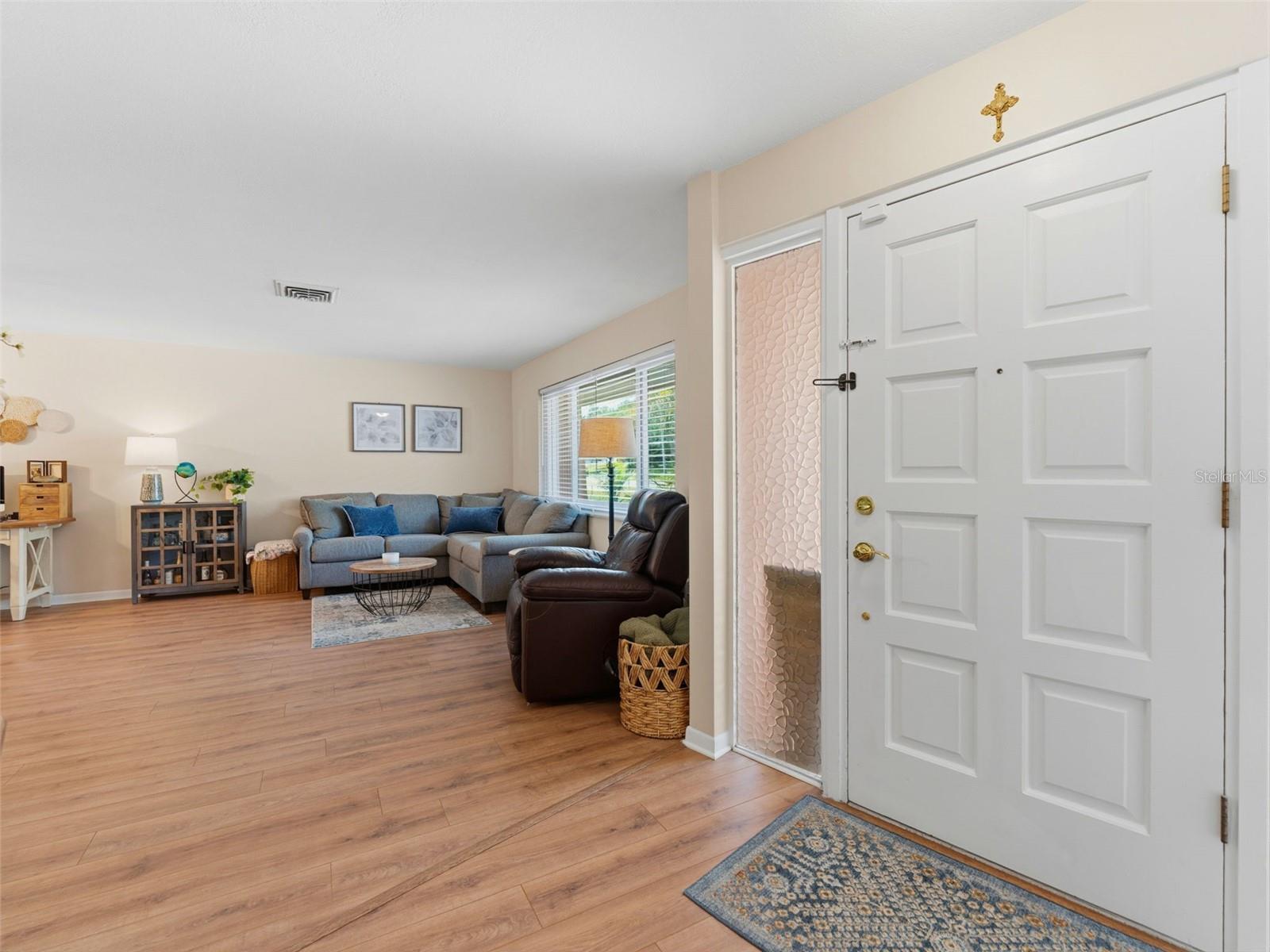 DEL ORO GROVES - Residential