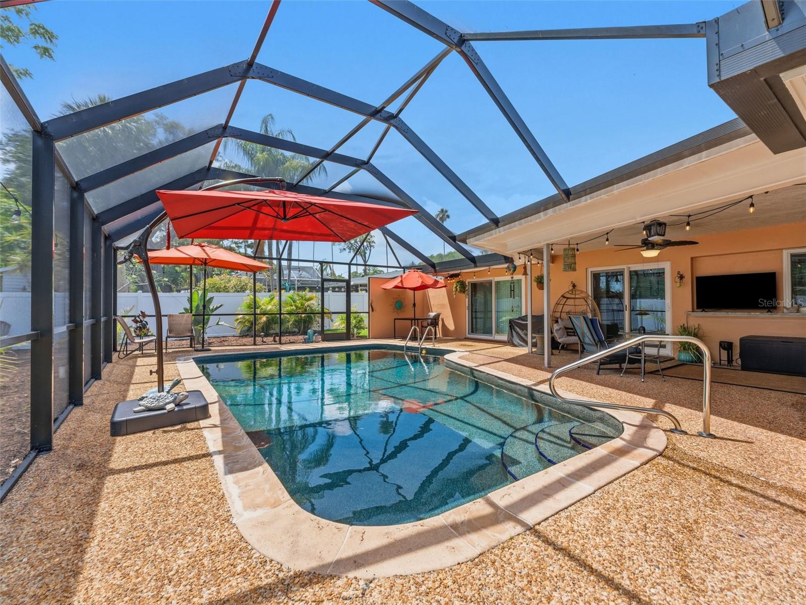 DEL ORO GROVES - Residential