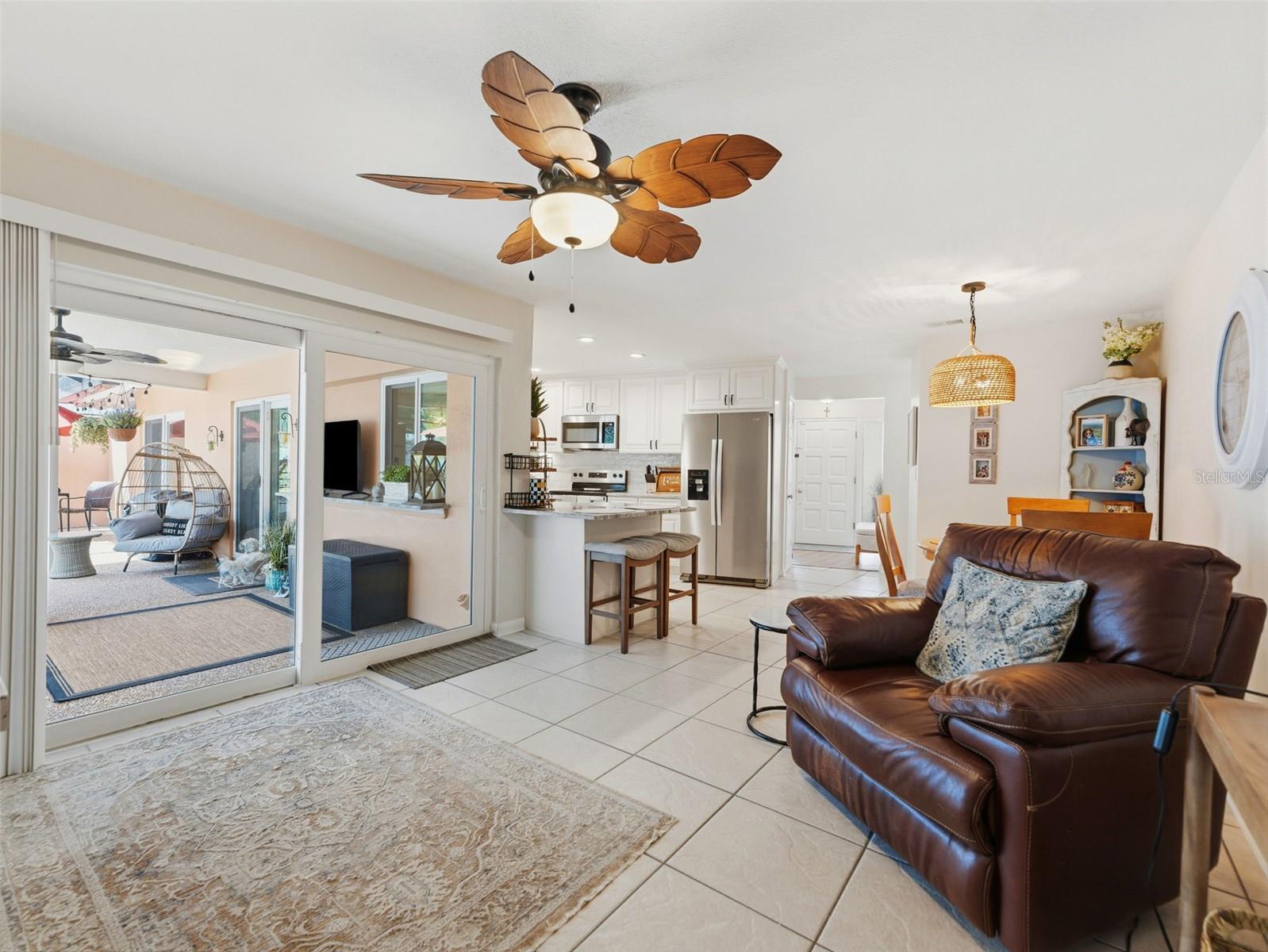 DEL ORO GROVES - Residential