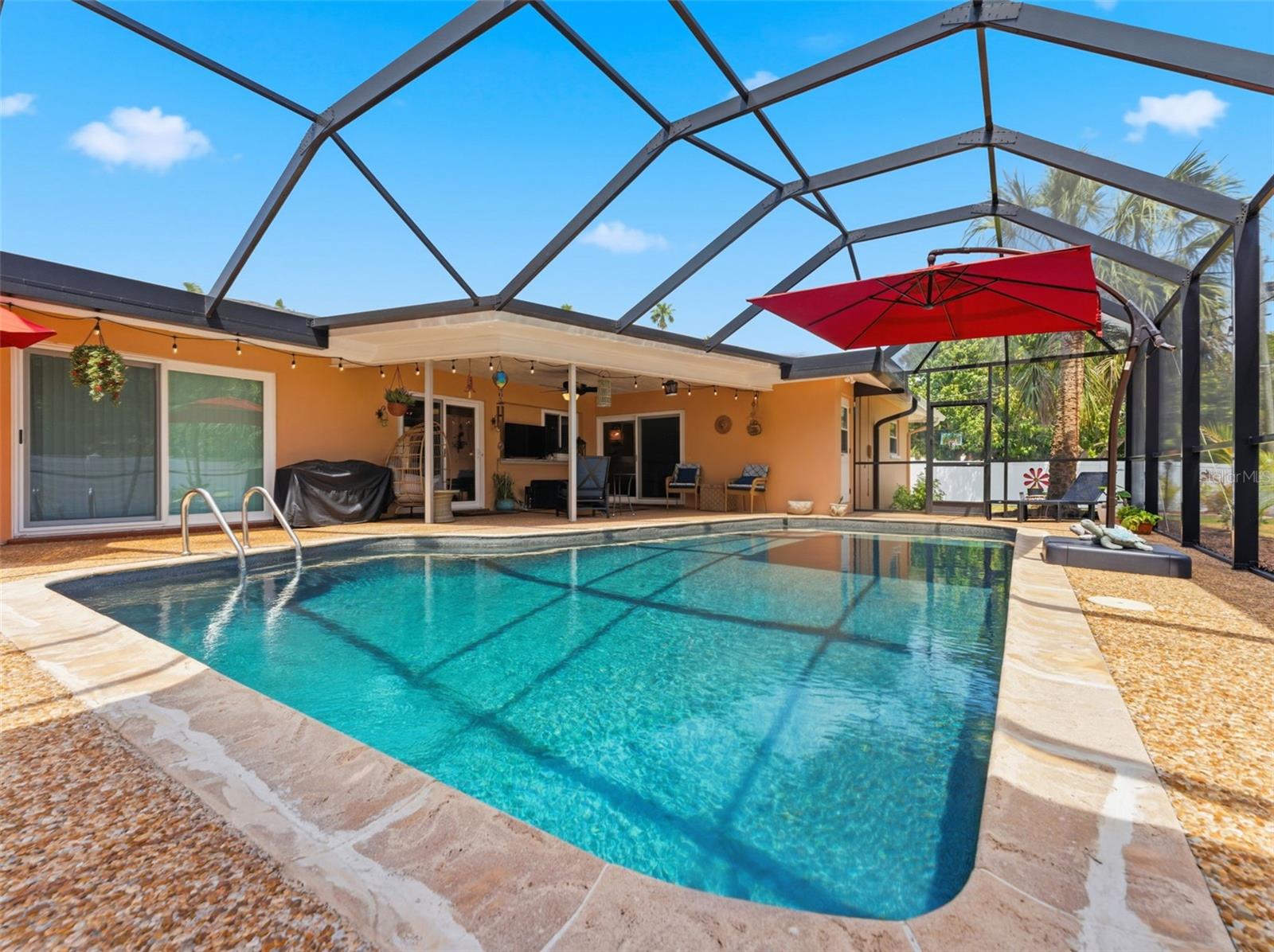 DEL ORO GROVES - Residential