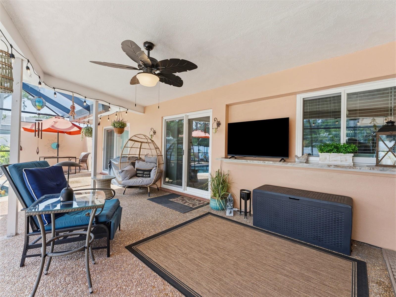 DEL ORO GROVES - Residential