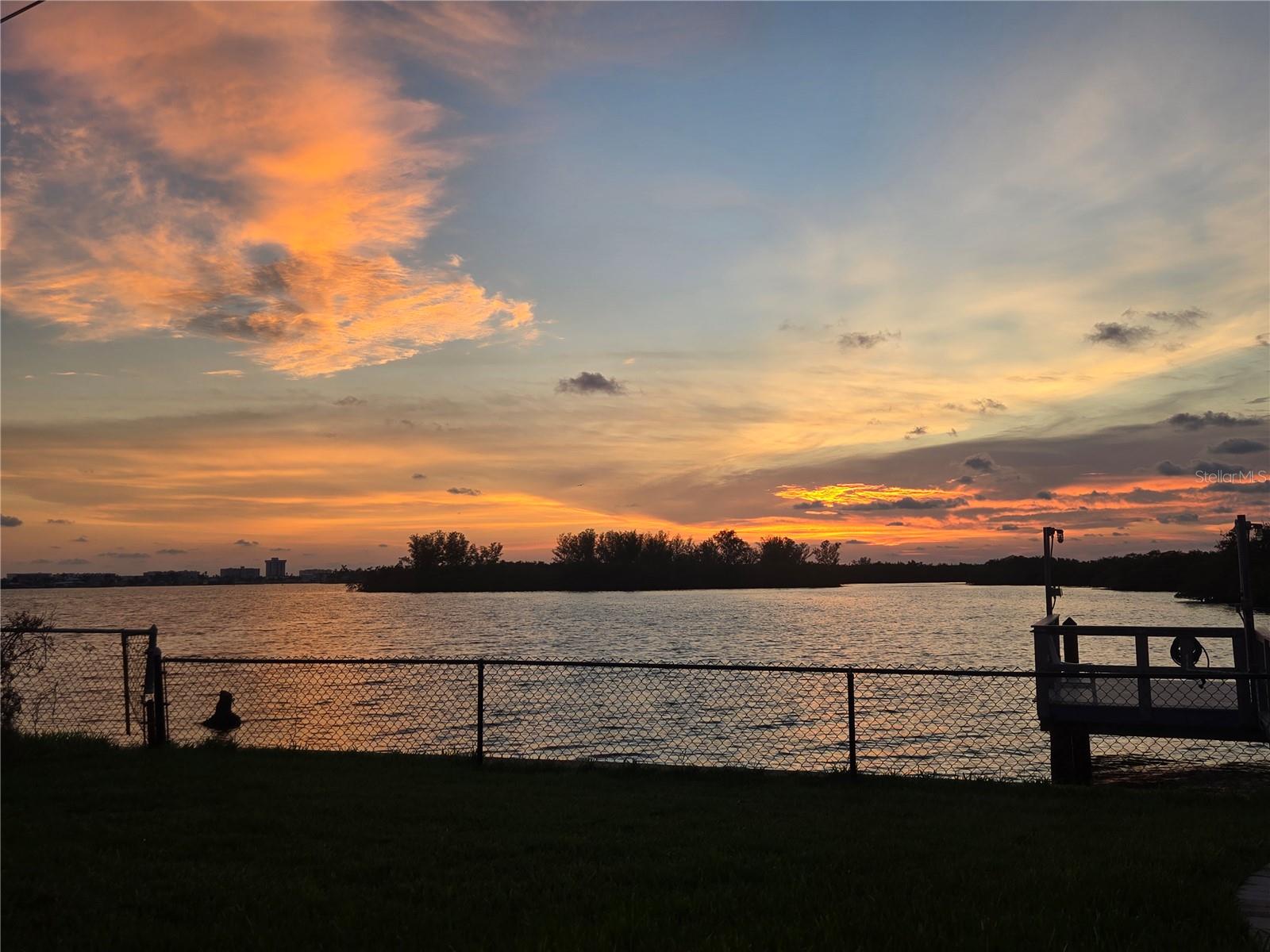 OAKHURST SHORES 1ST ADD - Residential