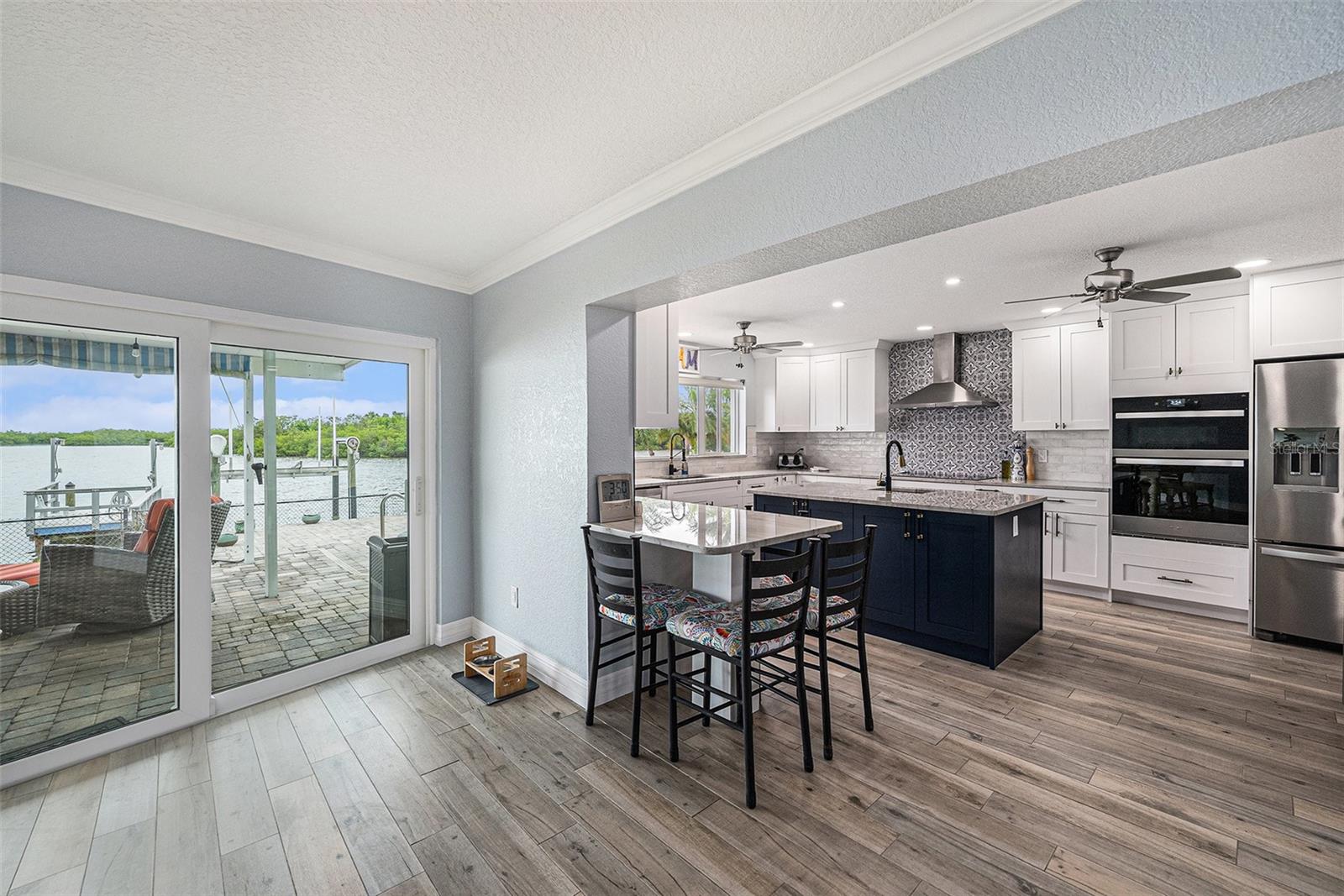 OAKHURST SHORES 1ST ADD - Residential