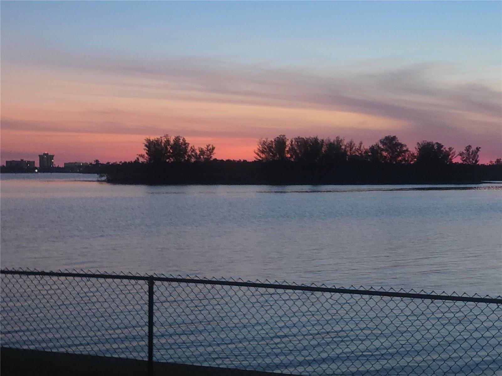 OAKHURST SHORES 1ST ADD - Residential