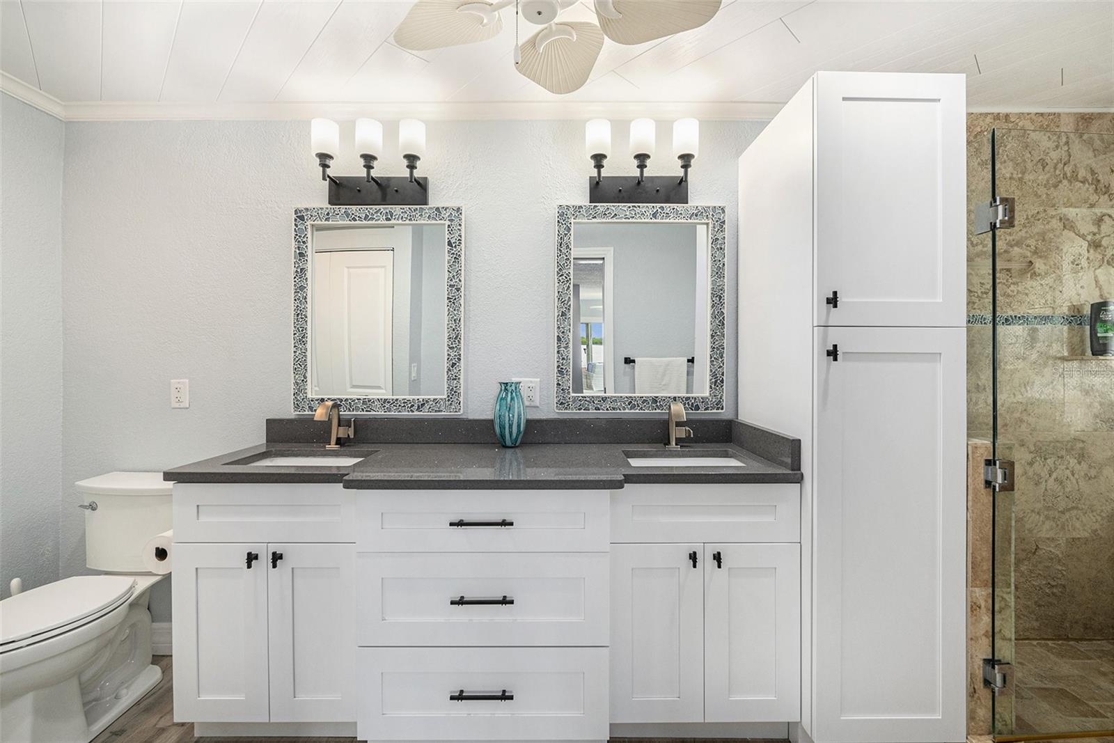 OAKHURST SHORES 1ST ADD - Residential