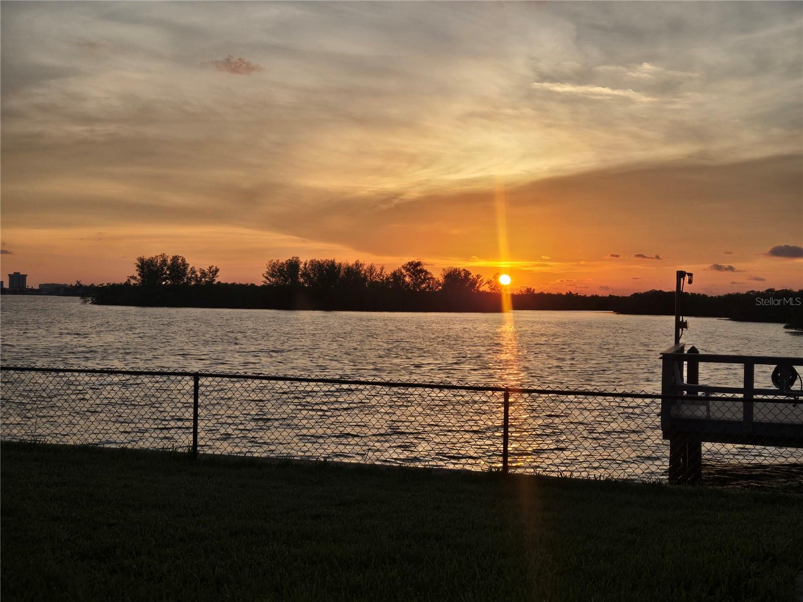 OAKHURST SHORES 1ST ADD - Residential