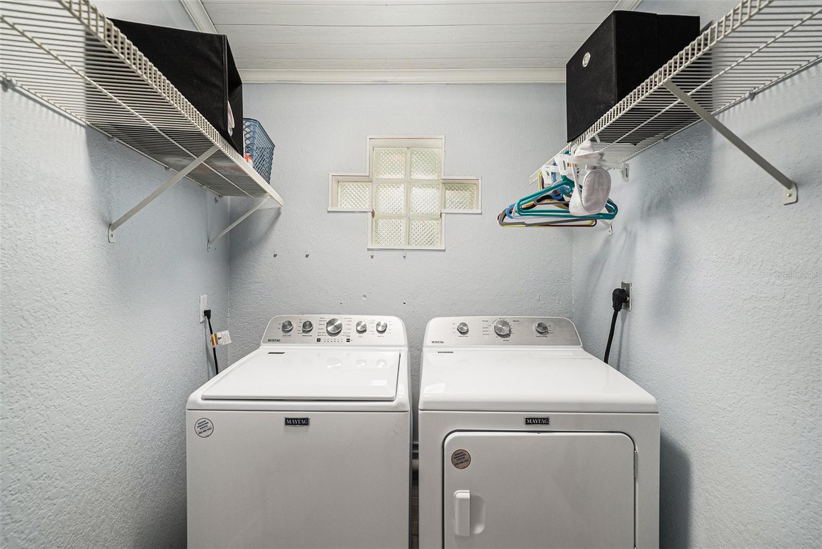 OAKHURST SHORES 1ST ADD - Residential