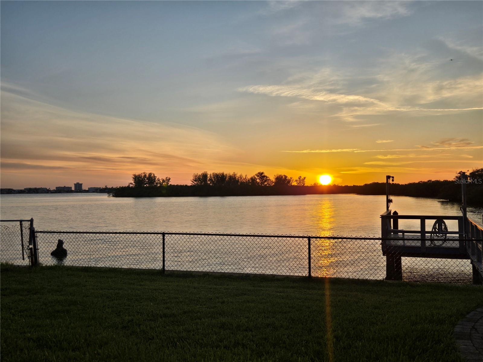 OAKHURST SHORES 1ST ADD - Residential