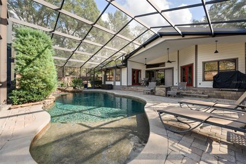 A home in APOPKA