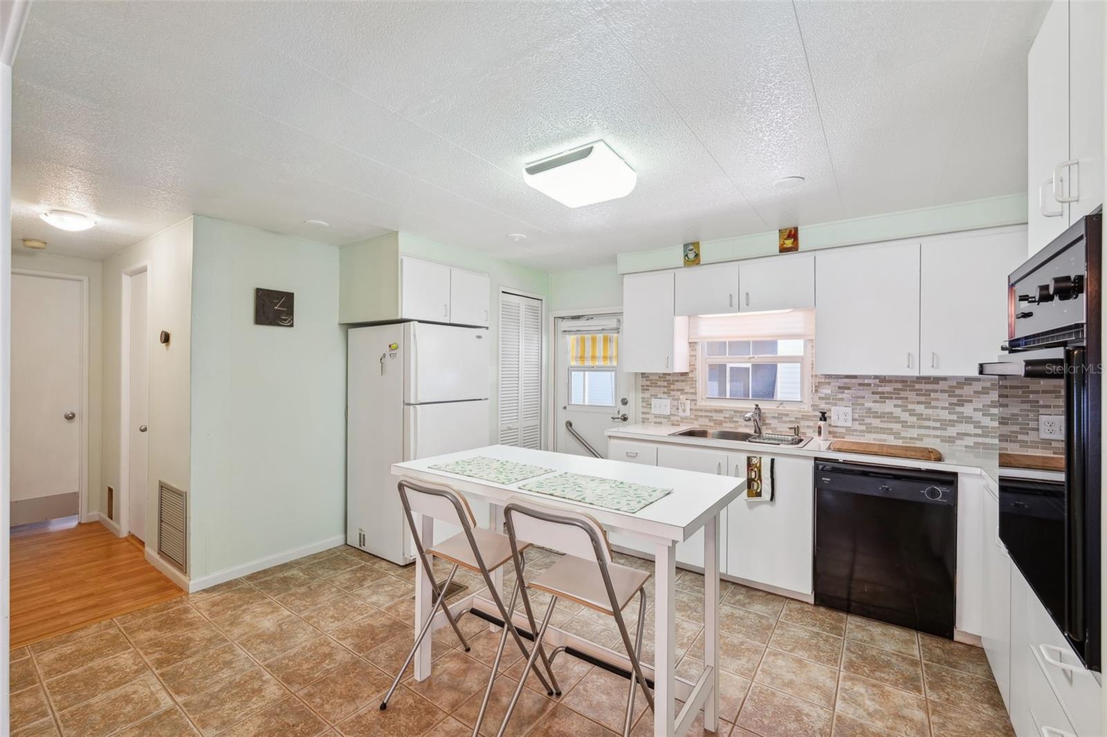 PALM HILL MOBILE HOME PARK UNREC - Residential