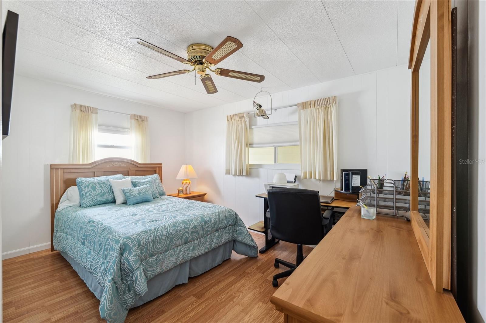 PALM HILL MOBILE HOME PARK UNREC - Residential