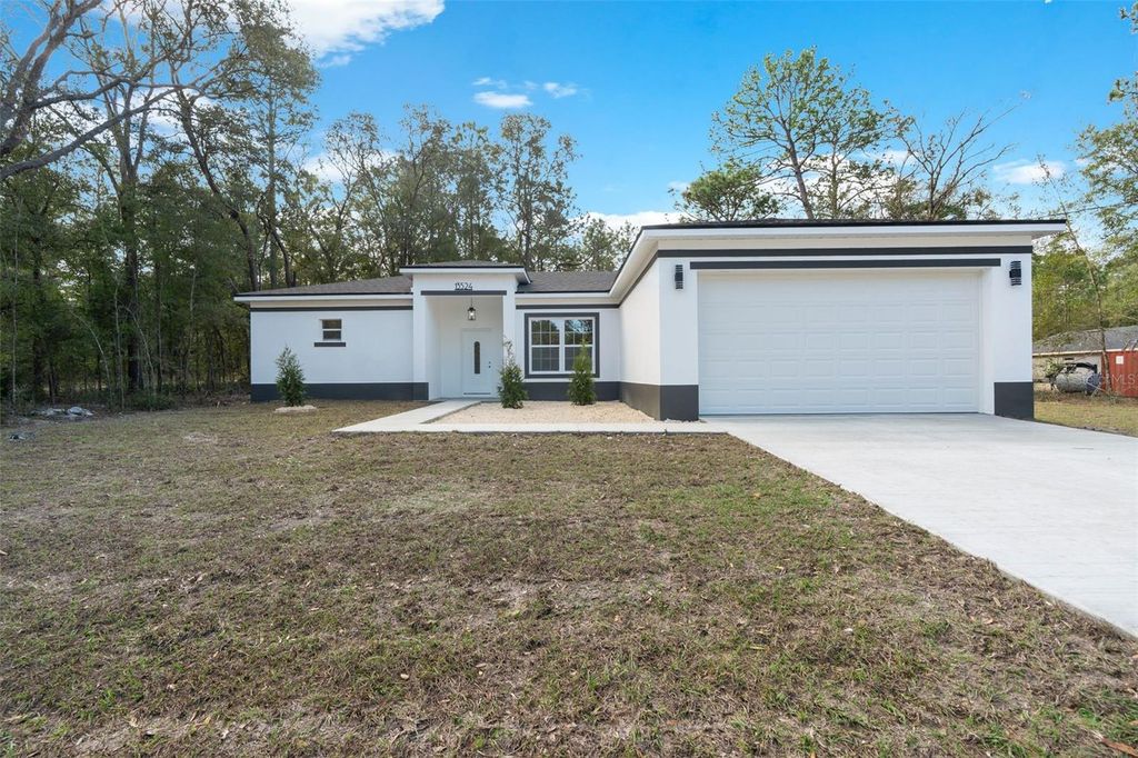 Photo of 8311 SW 136th Terrace, Dunnellon, FL 34432 (MLS # G5112502)