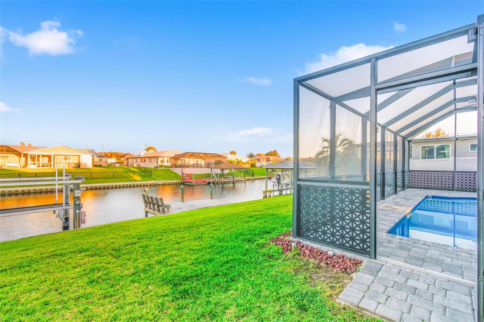 PALM COAST SEC 03 PALM HARBOR OFFICE PARK - Residential