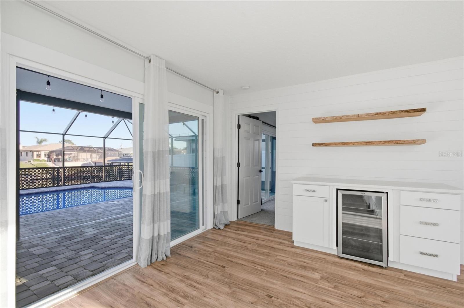 PALM COAST SEC 03 PALM HARBOR OFFICE PARK - Residential