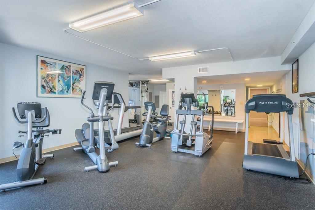 PRIVATEER NORTH - Residential Lease