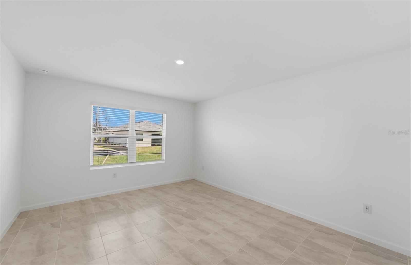 LAKESPUR WELLEN PARK - Residential