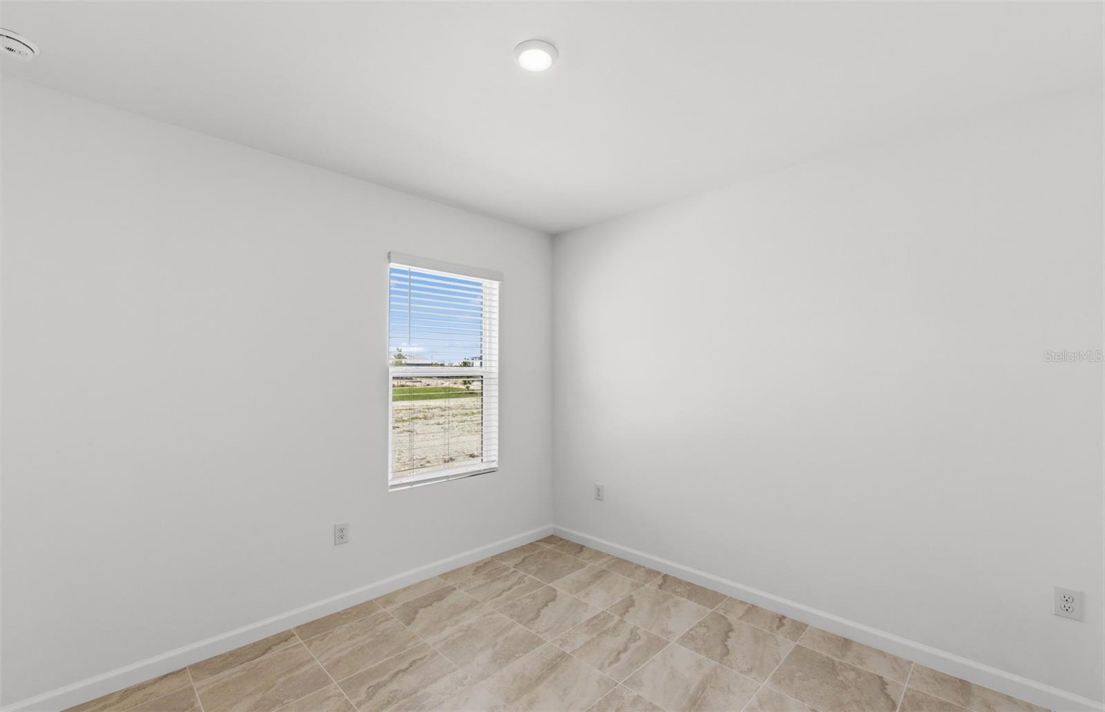 LAKESPUR WELLEN PARK - Residential