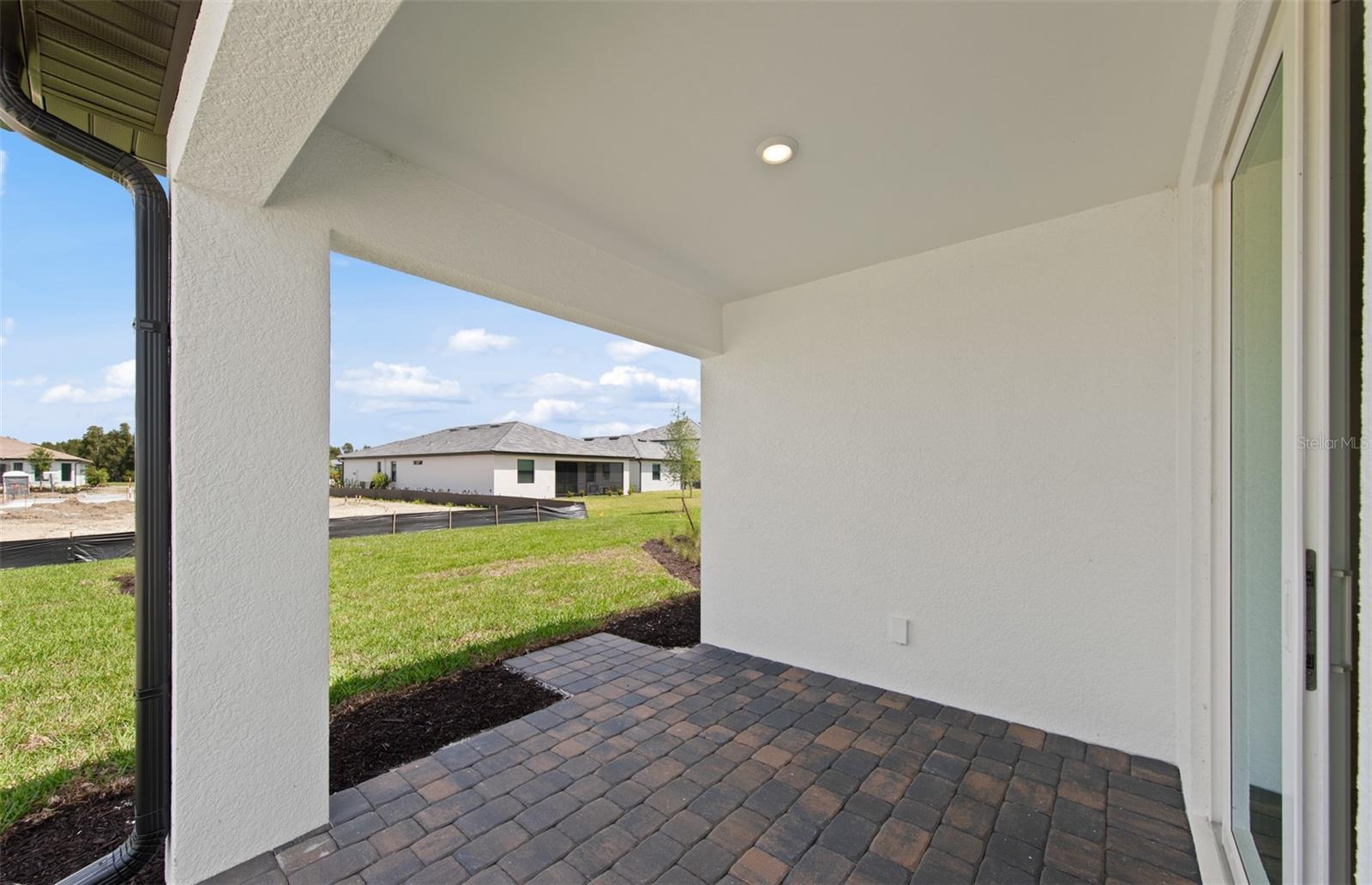 LAKESPUR WELLEN PARK - Residential