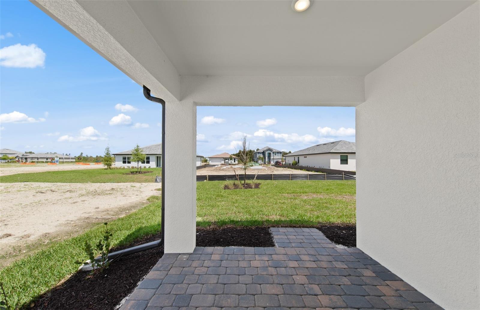 LAKESPUR WELLEN PARK - Residential