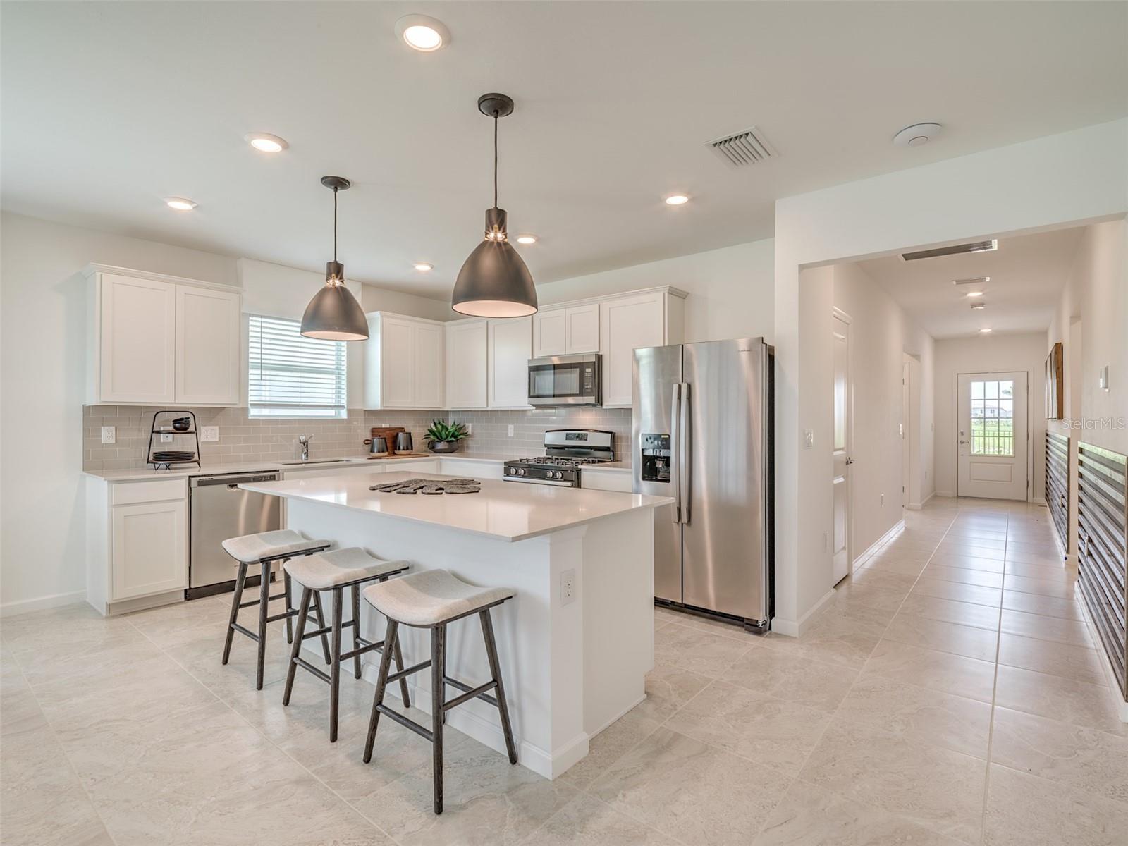 LAKESPUR WELLEN PARK - Residential