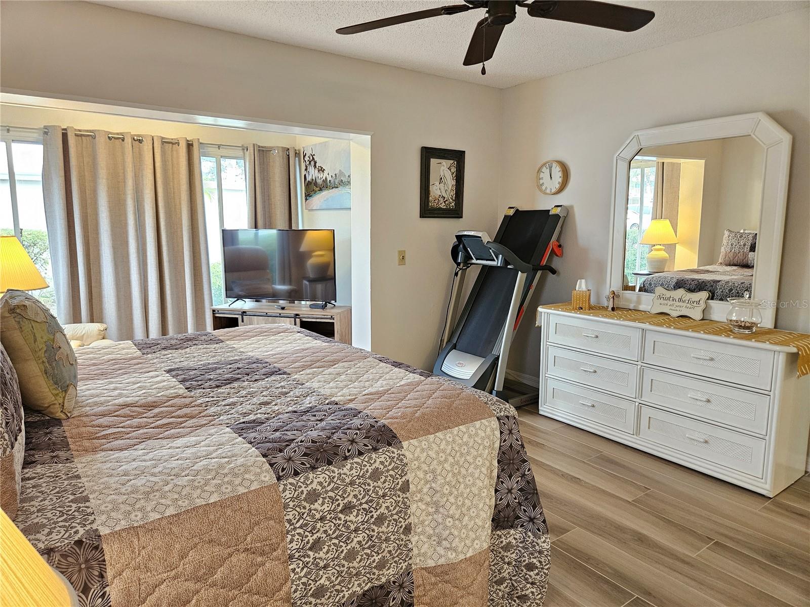FARMINGTON VISTAS - Residential Lease