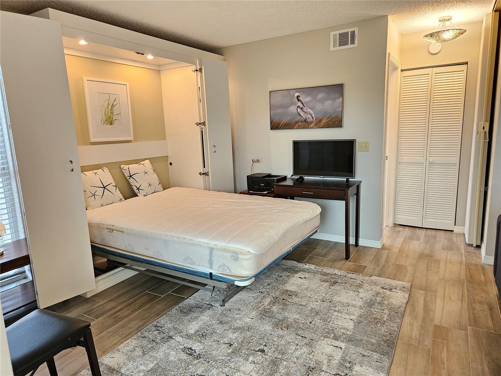 FARMINGTON VISTAS - Residential Lease