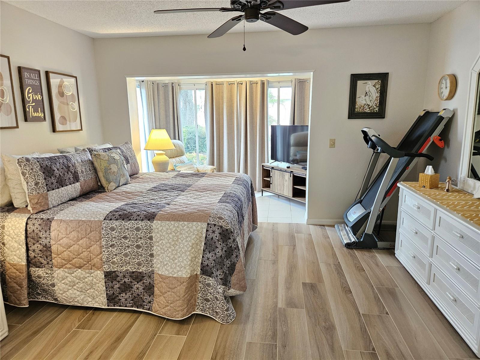 FARMINGTON VISTAS - Residential Lease