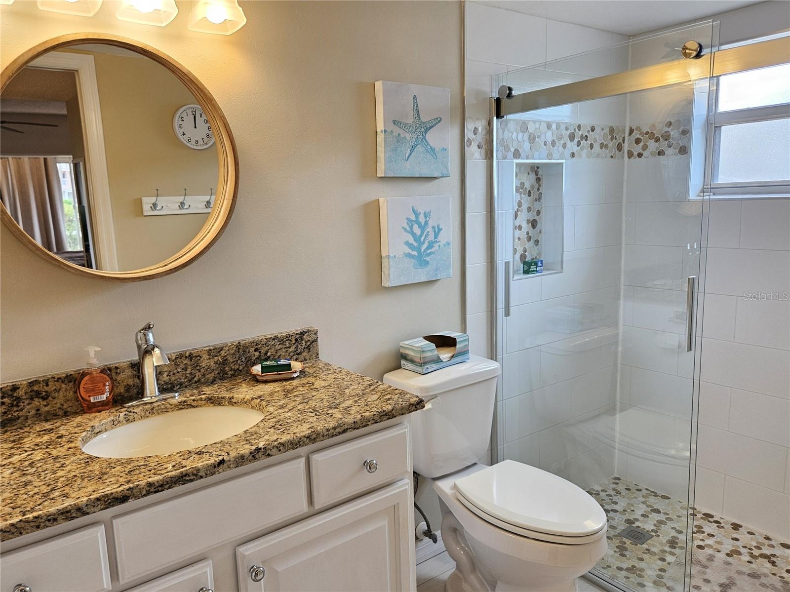 FARMINGTON VISTAS - Residential Lease