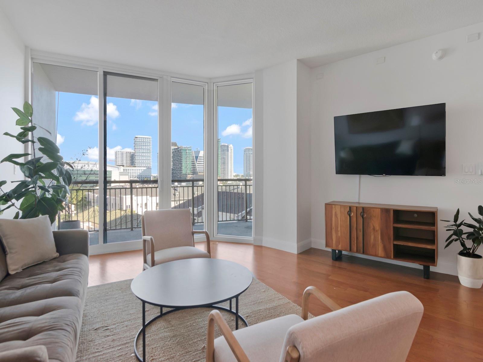 450 KNIGHTS RUN AVENUE 803