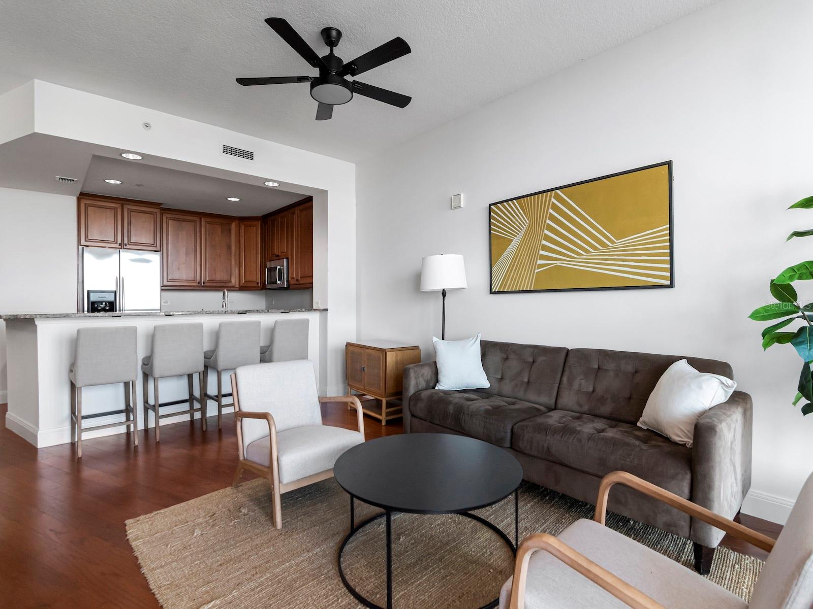 450 KNIGHTS RUN AVENUE 803