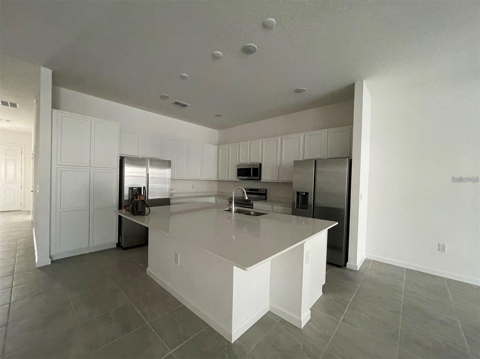 274 MARCELLO BOULEVARD
