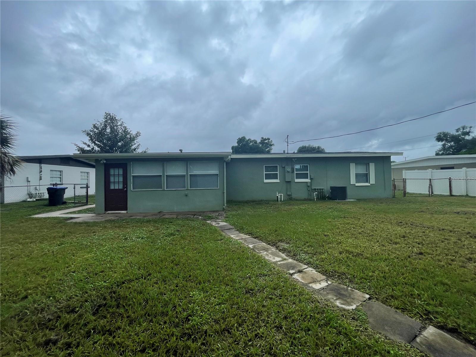 27 GARNET AVENUE
