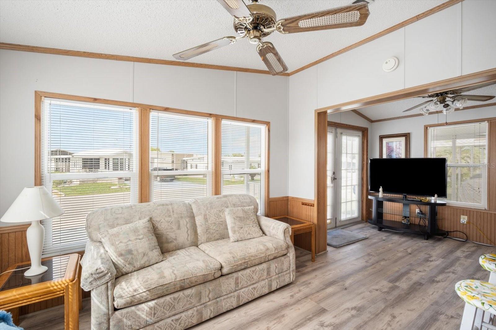 AMERICAN CONDO PARKS - Residential