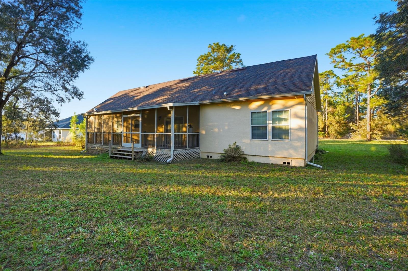 ROYAL HIGHLANDS - Residential