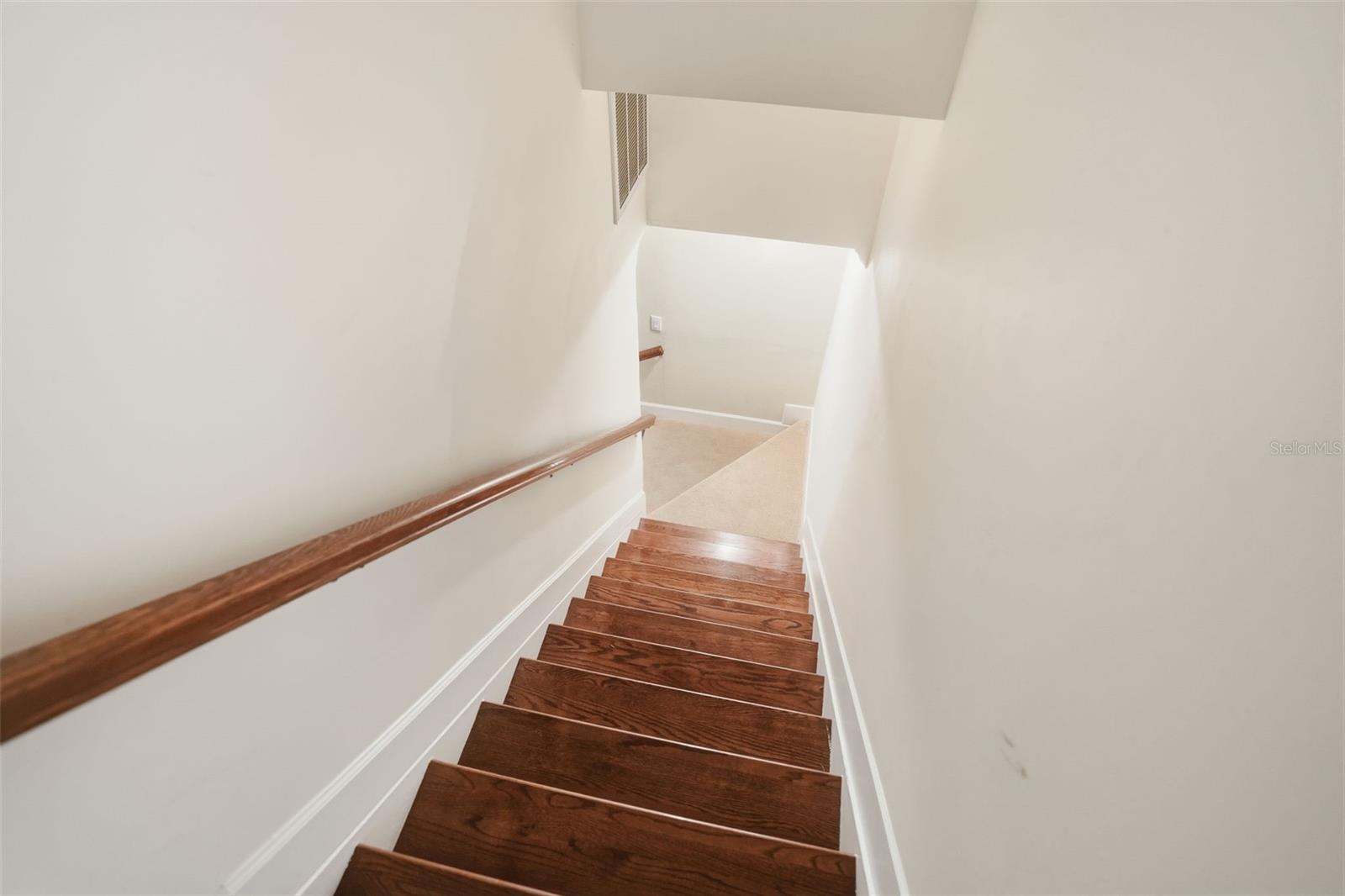 ROYAL HIGHLANDS - Residential