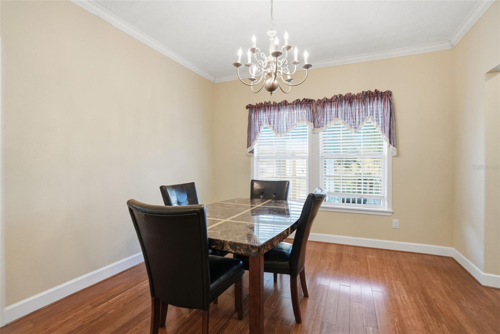 ROYAL HIGHLANDS - Residential