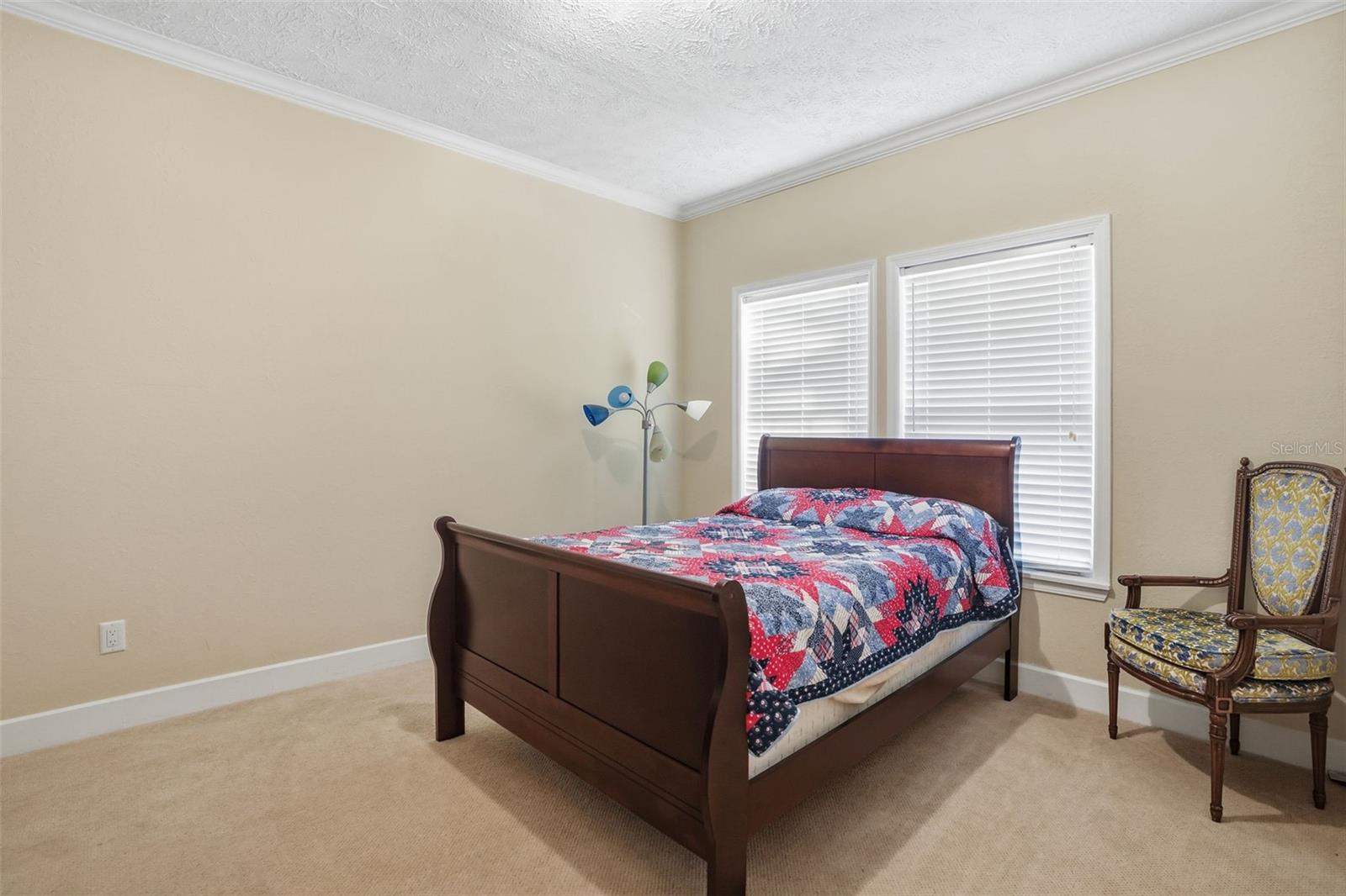 ROYAL HIGHLANDS - Residential